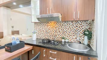 Standard Apartment, 2 Bedrooms | Dapur peribadi