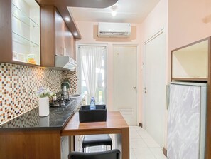 Interior - Comfy And Homey 2Br At Green Pramuka City Apartment (Jakarta)