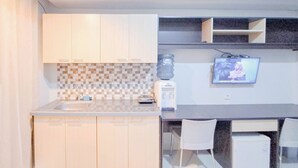 Standard Studio, 1 Bedroom | Private kitchen - Best View Studio At Apartment Skyland City Jatinangor (Hegarmanah)