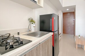 Interior - Relaxing And Serene 1Br At Vittoria Residence Apartment (Jakarta)