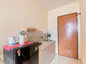 Interior - Cozy And Neat Studio At Dave Apartment (Depok)