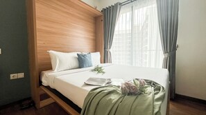 Interior - Warm Tone Studio At Sky House Bsd Apartment (Pagedangan)