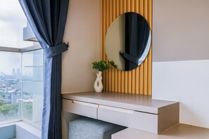 Standard Apartment, 1 Bedroom - Elegant And Homey Studio At Apartment Capitol Suites (Jakarta)
