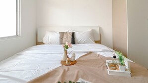 Standard Apartment, 1 Bedroom - Simple Grey 1Br At Vittoria Residence Apartment (Jakarta)