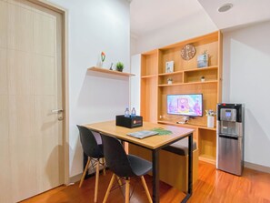 Standard Apartment, 2 Bedrooms | Dining room - White Style 2Br At Tokyo Riverside Pik 2 Apartment Near Tokyo Hub (Teluknaga)