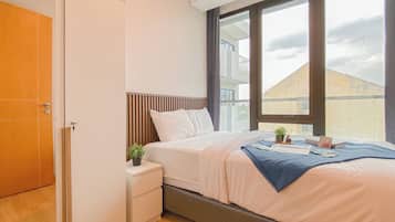 Standard Apartment, 2 Bedrooms | Bed sheets