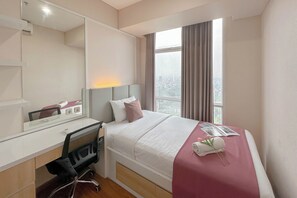 Standard Apartment, 2 Bedrooms - Comfy And Spacious 2Br At Grand Sungkono Lagoon Apartment (Surabaya)