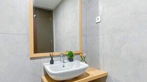Standard Stüdyo, 1 Yatak Odası | Banyo