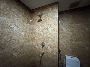 Standard Studio, 1 Bedroom | Bathroom - Comfy And Warm Studio At Grand Sungkono Lagoon Apartment (Surabaya)