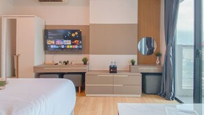 Standard Studio, 1 Bedroom - Simple Designed And Homey Studio At Apartment Capitol Suites (Jakarta)