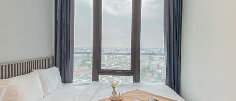 Standard Apartment, 2 Bedrooms | Bed sheets