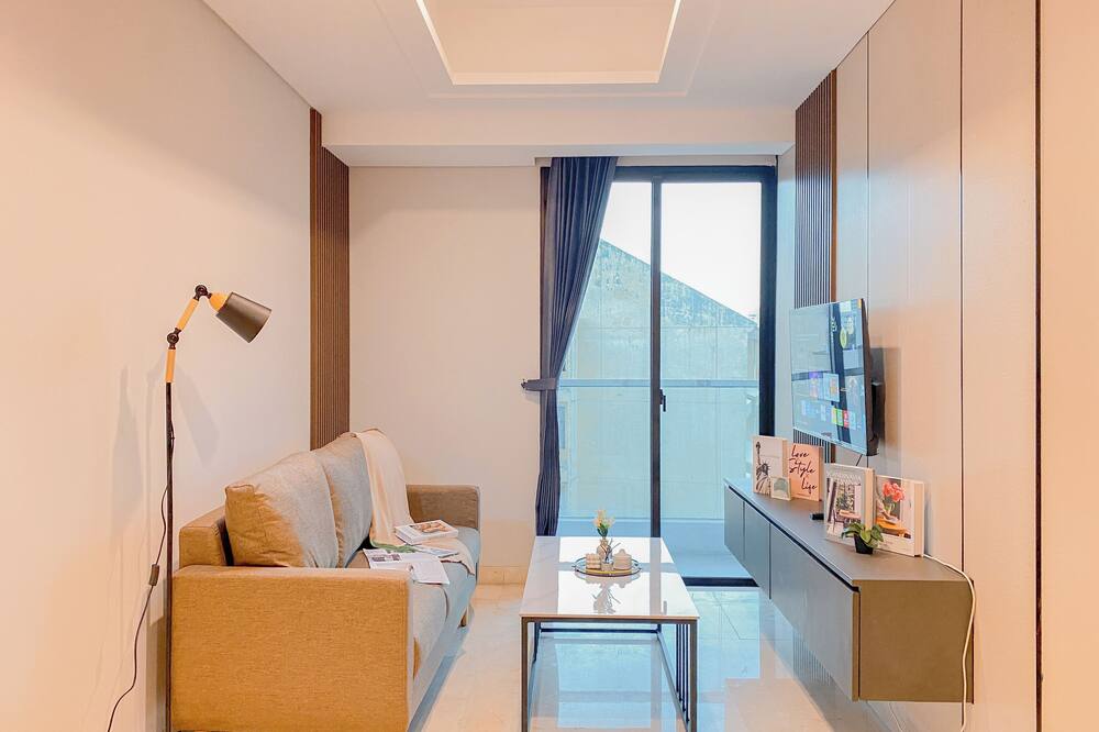 Fully Furnished 2Br At Apartment Capitol Suites