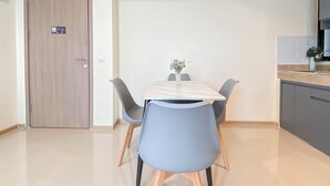 Unclassified image, 5 of 34, button - Modern Look 3Br Apartment Meikarta (Cikarang)