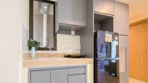 Unclassified image, 4 of 34, button - Modern Look 3Br Apartment Meikarta (Cikarang)