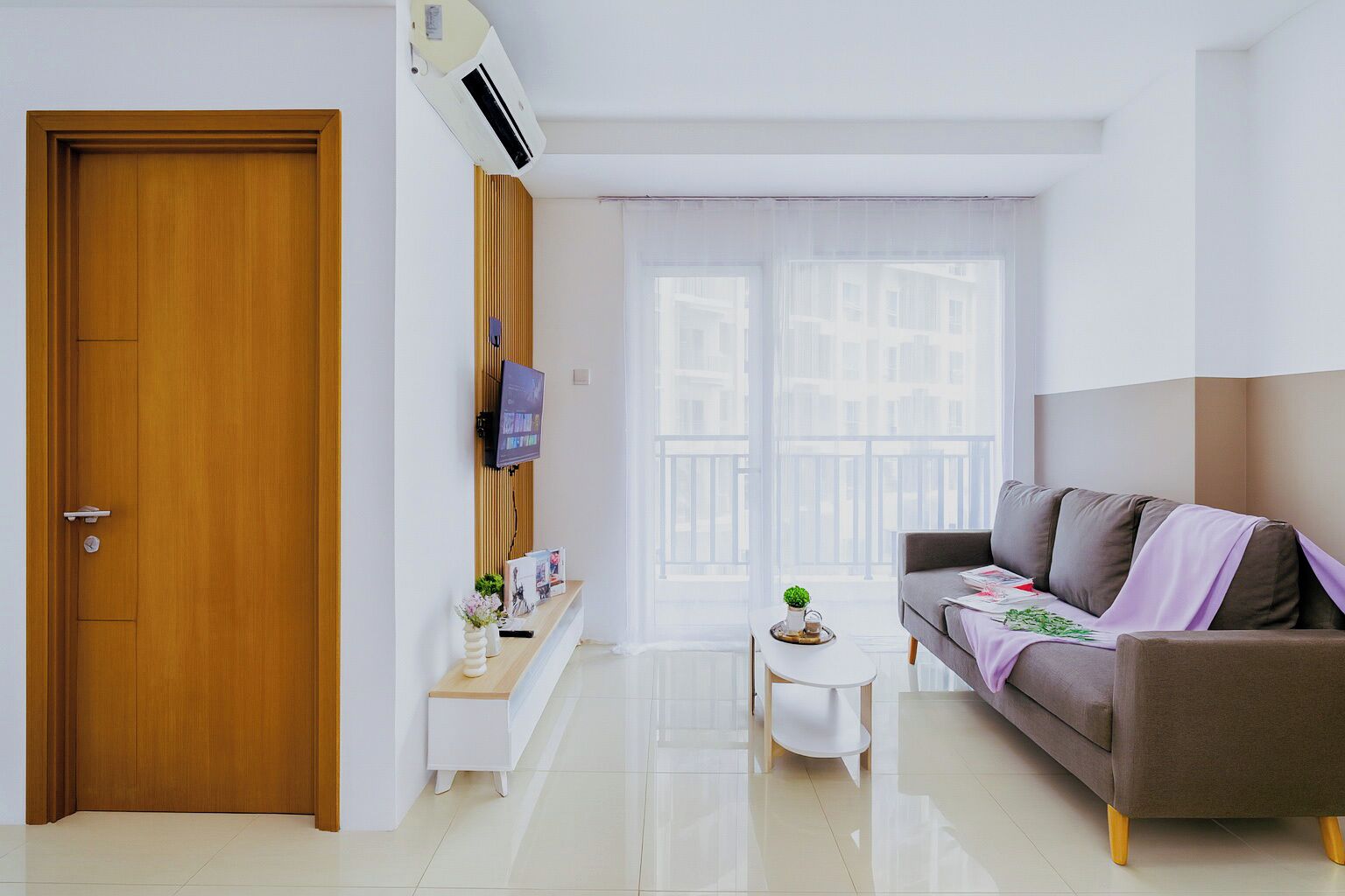 Standard Apartment, 2 Bedrooms | Living area