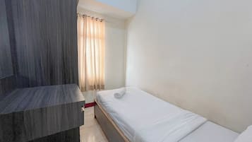 Apartamento estándar, 2 habitaciones | Ropa de cama