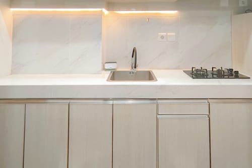 马卡萨德尔夫特齐普特拉公寓的舒适开间  