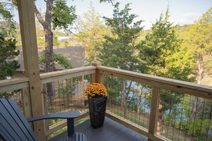 Terrace/patio - Serenity- Luxury Safari Tent (Sevierville)
