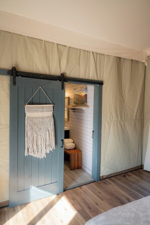 Interior - Waterscape- Luxury Safari Tent (Sevierville)