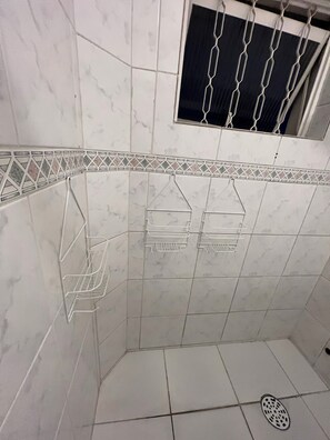 Hair dryer, towels, soap, toilet paper - Berrini - Brooklin - WTC - Morumbi - Campo Belo - Room 3 - Vila Lucas (São Paulo)