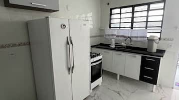 Micro-ondas, fogão, cooktop