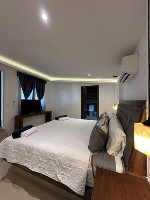 Ferros/tábuas de passar roupa, Wi-Fi, roupa de cama