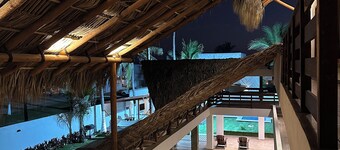 Casa Balam- Oceanfront Paradise and Sunsets