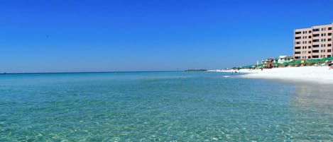 Playa en los alrededores