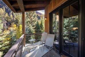 Property grounds - Experience cozy comfort at Sawpit Stonehouse near Placerville, CO. (Placerville)