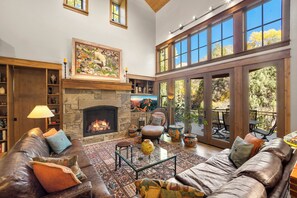 TV, fireplace - Experience cozy comfort at Sawpit Stonehouse near Placerville, CO. (Placerville)