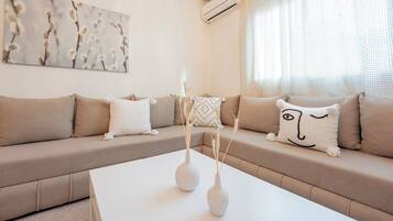 Smart TV, video library