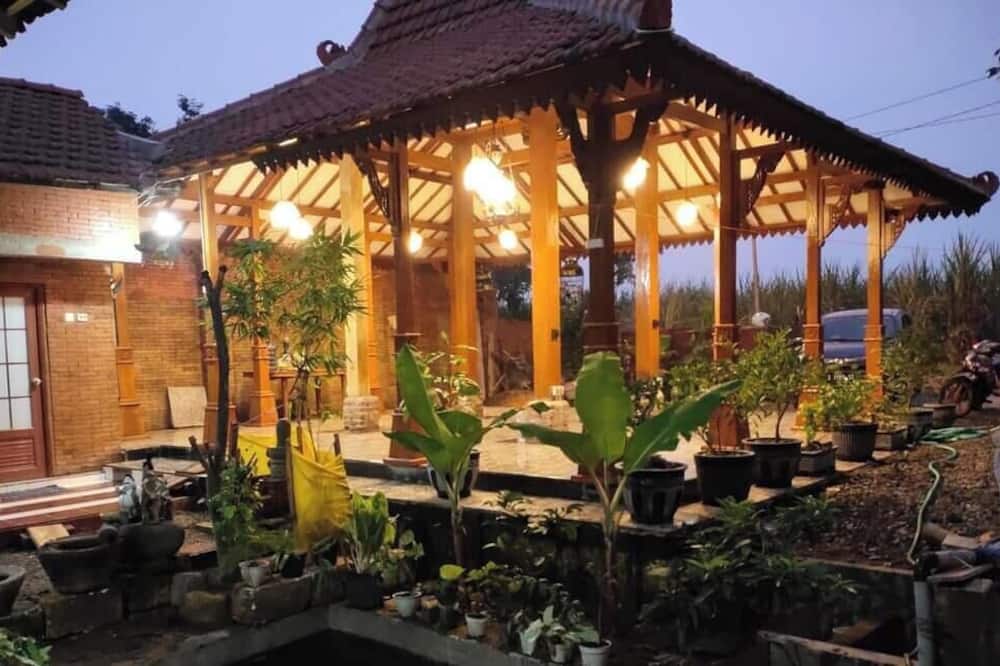 GRHA PAWITRA TROWULAN - Kec. Mojosari