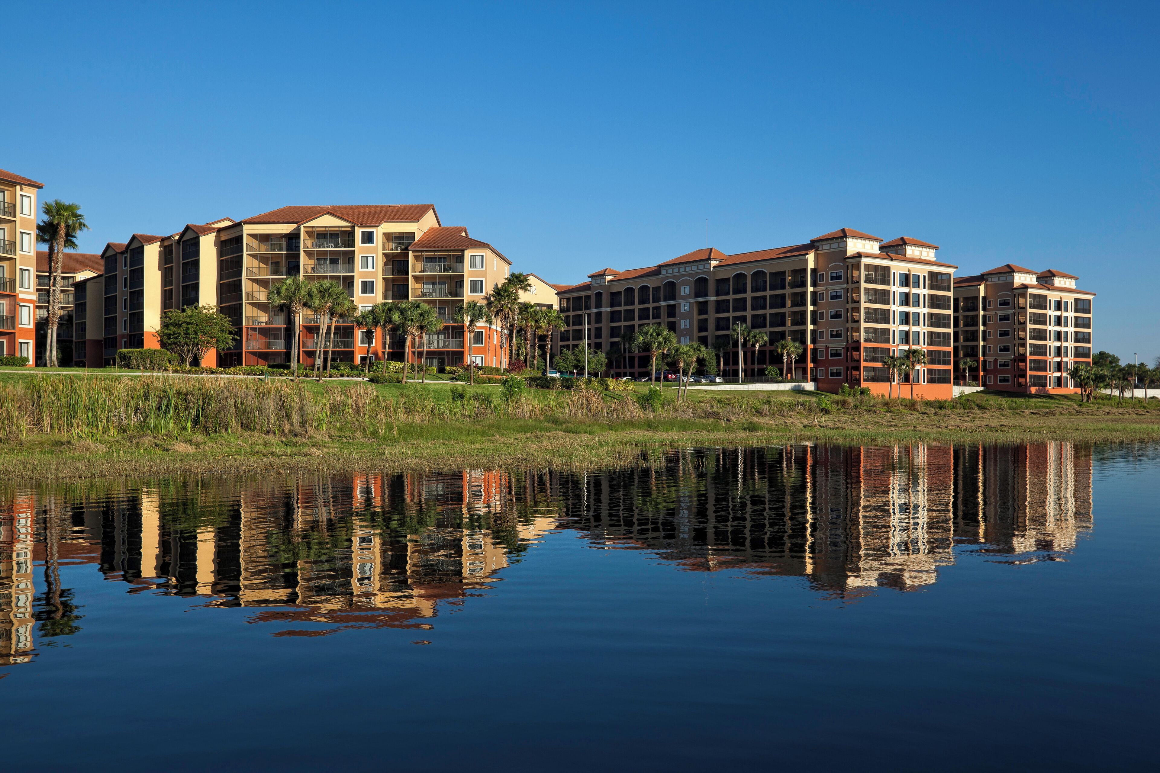 ファミリー アパートメント バルコニー レイクビュー | 外観