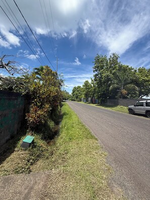 Exterior - Vahine Ori Lodge (Tumaraa)