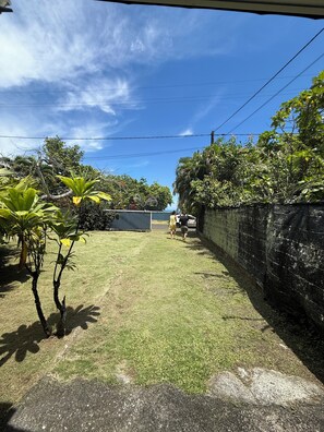Interior entrance - Vahine Ori Lodge (Tumaraa)