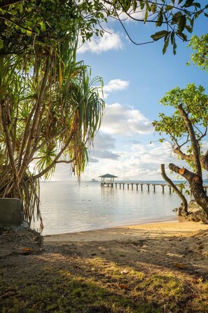 Beach - Vahine Ori Lodge (Tumaraa)