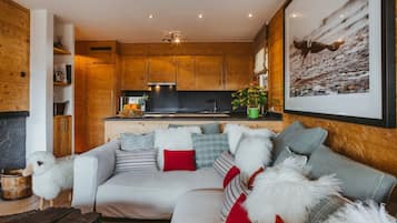 Ălytelevisio, takka, pöytĂ€tennispöytĂ€