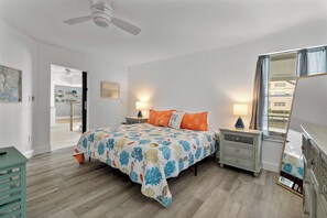 3 bedrooms, desk, iron/ironing board, free WiFi - Pink Pineapple ~ Walk to Downtown ~ Chic Heated Pool Home (Cape Coral)