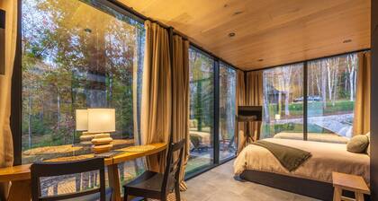 Romantic Mirrored Cabin w/ Hot Tub & Sauna on 17 Private Acres