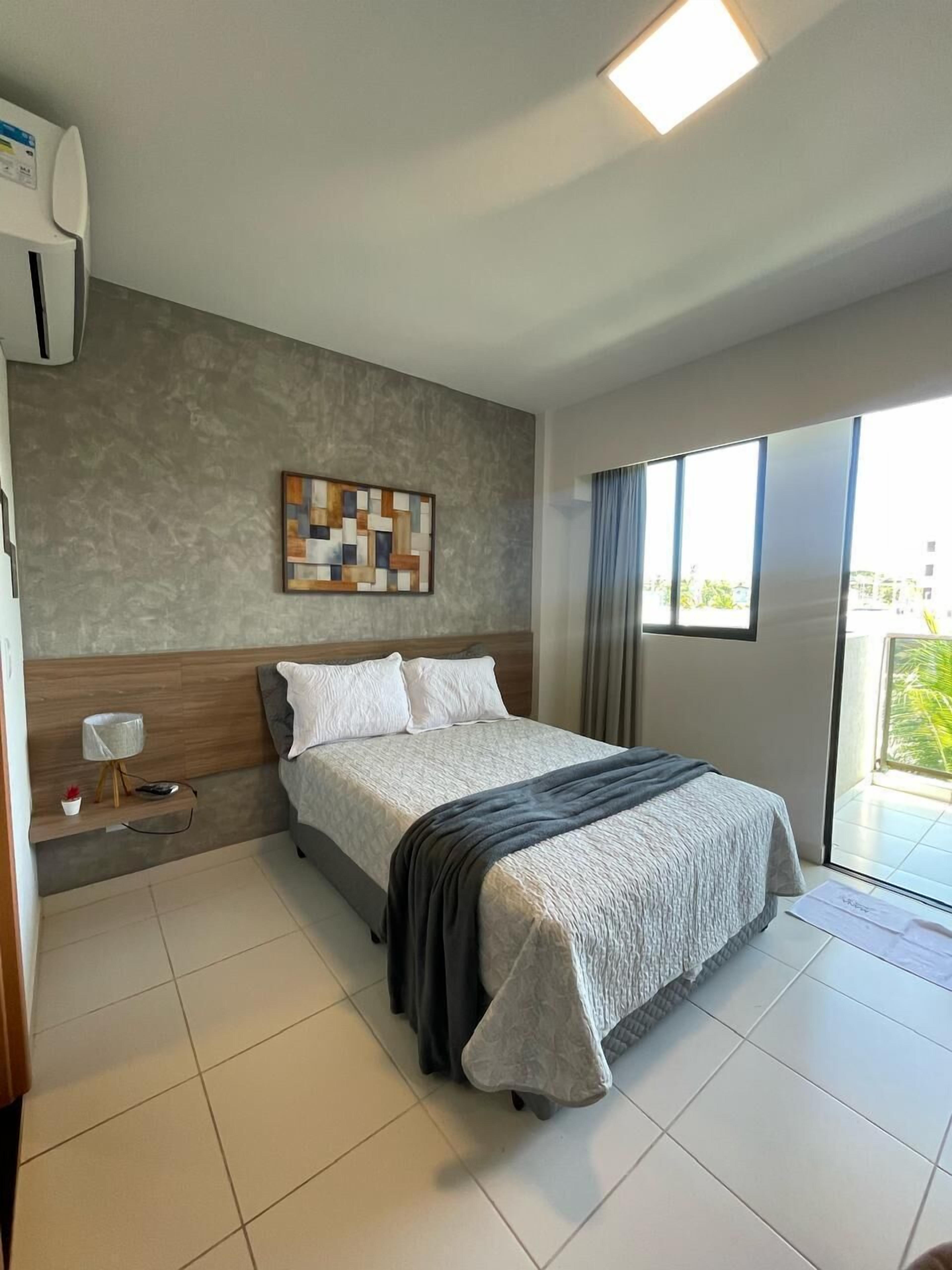 Leilighet – comfort, bassengutsikt | Blendingsgardiner, lydisolert, strykejern/-brett og wi-fi (inkludert)