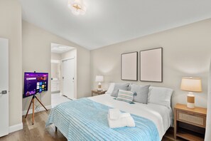 3 bedrooms, iron/ironing board, free WiFi, bed sheets