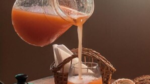 بوفيه فطور مجانًا يوميًا