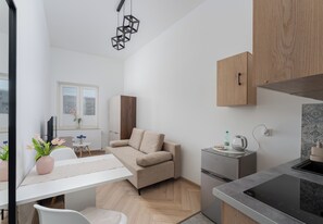 TV - Aleja 29 Listopada Cozy Studio (Kraków)