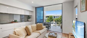 Azzure Beachside Bokarina Escape