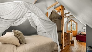 2 Schlafzimmer, Schreibtisch, WLAN, Bettwäsche