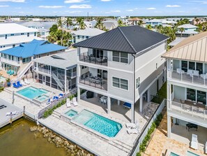 Exterior - 261/265 Canal Estates: 12BR, Pools & Spas, Water Views (Fort Myers Beach)