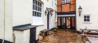 The George Inn Hotel Rooms - Room 6