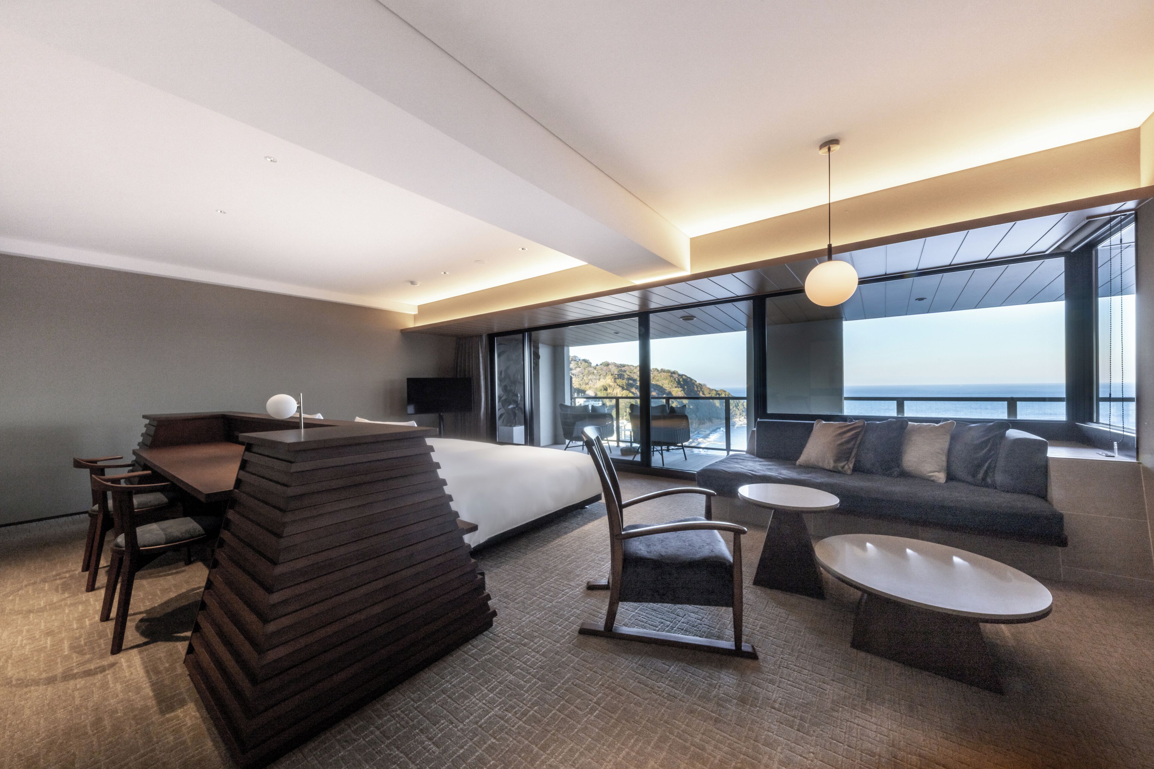 Standard Room, Private Bathroom, Ocean View | Hypo-allergenic bedding, down comforters, free minibar items, desk