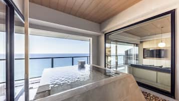 Superior Room, Private Bathroom, Ocean View | Bathroom | Separate tub and shower, spring water tub, free toiletries, hair dryer