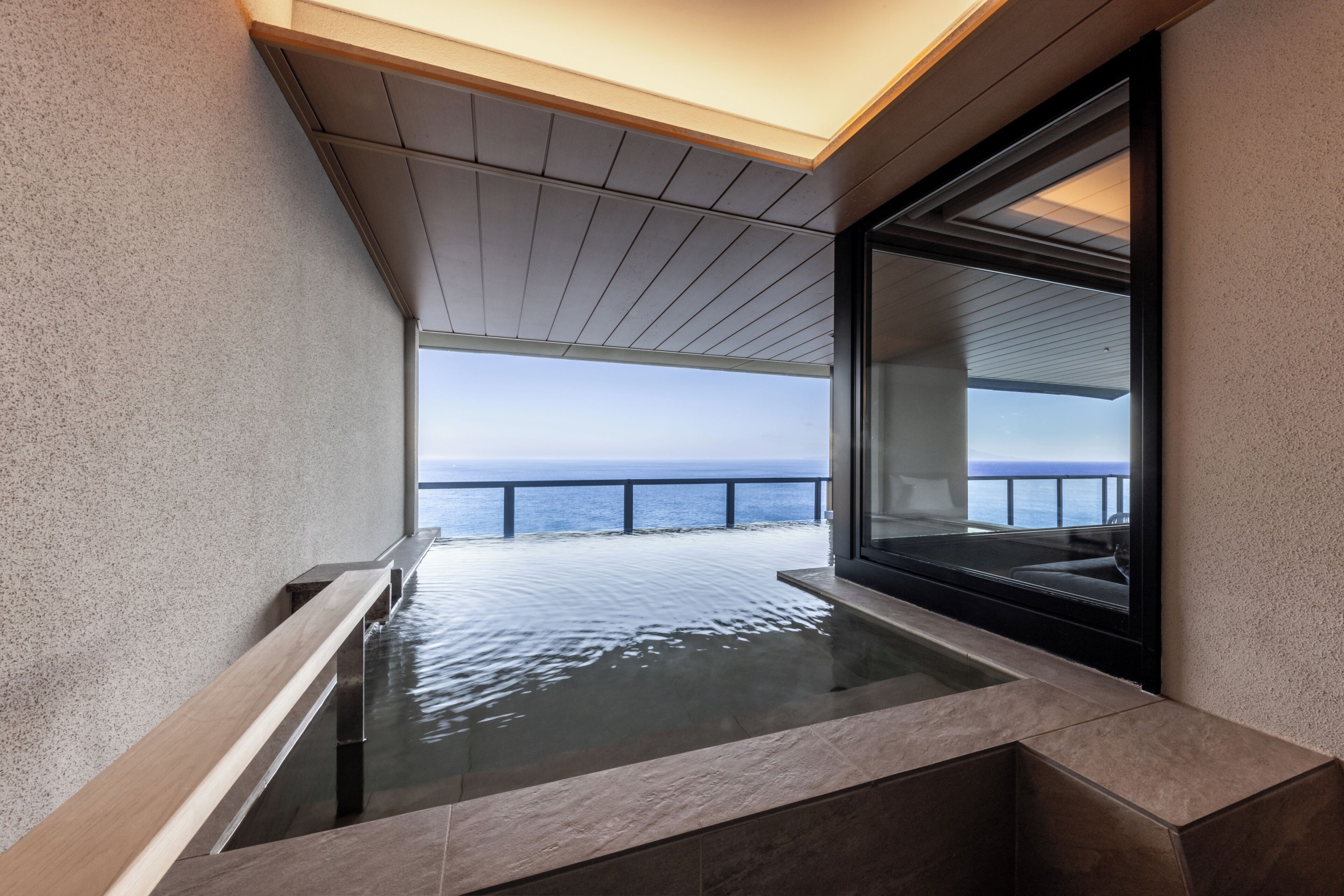 Luxury Suite, Sauna, Ocean View | Bathroom